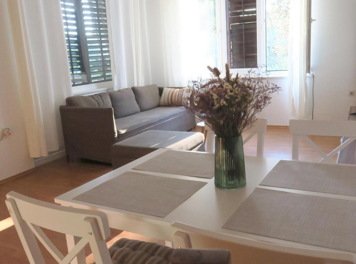 Elda Apartment Pula Exterior photo